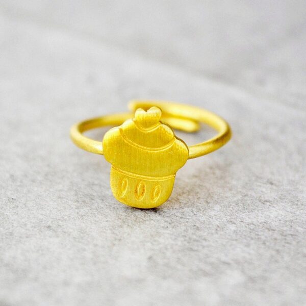 Μπρούτζινο δαχτυλίδι καπκέϊκ