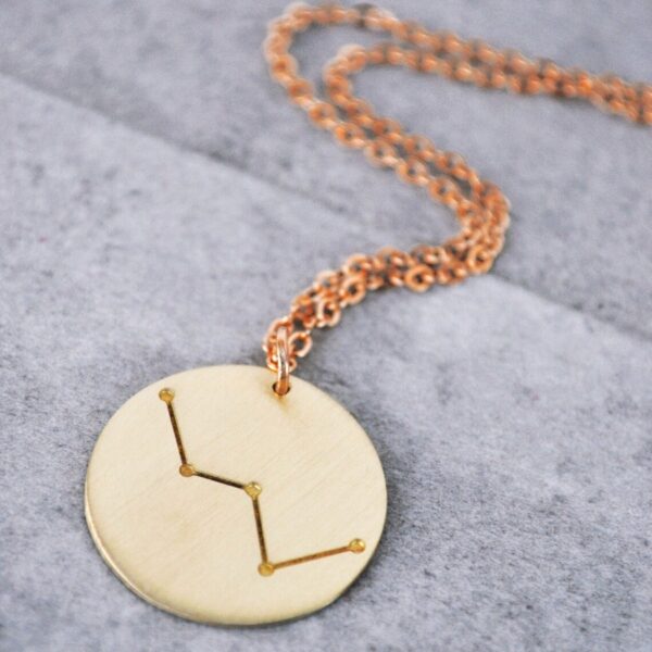 Μπρούτζινο κολιέ Κασσιόπη