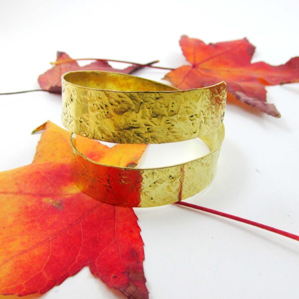 Σφυρήλατο μπρούτζινο βραχιόλι